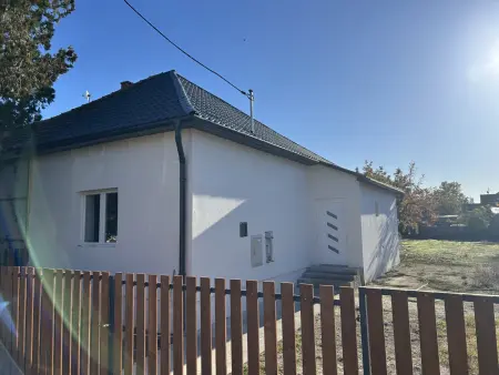 eladó ingatlan, Halásztelek