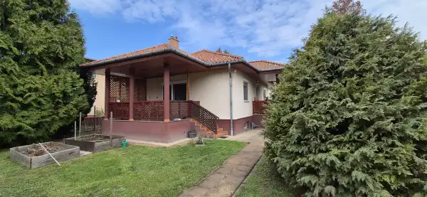 Eladó ingatlan, Halásztelek 3 szoba 95 m² 138.8 M Ft