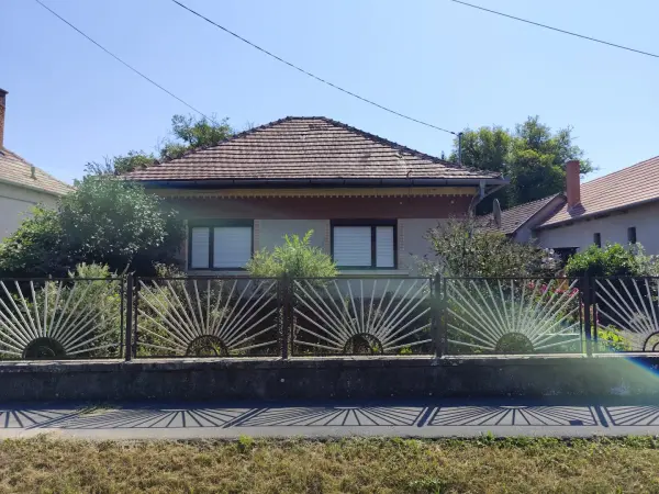 Eladó ingatlan, Hegyhátszentjakab 3 szoba 74 m² 40 M Ft