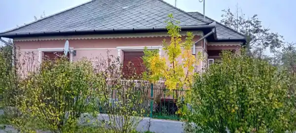 Eladó ingatlan, Hejőkürt 2 szoba 100 m² 17 M Ft