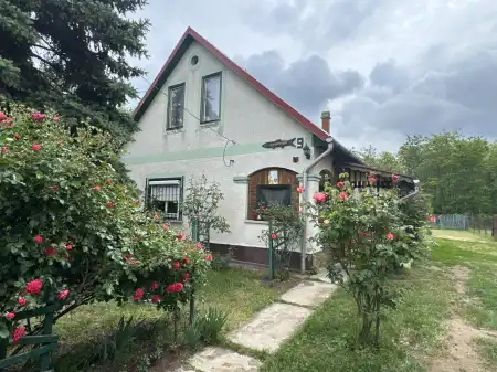 Eladó ingatlan, Heves 4 szoba 130 m² 22.9 M Ft