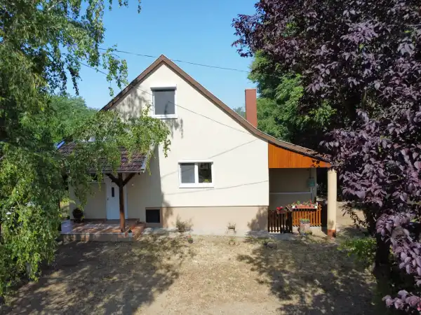 Eladó ingatlan, Heves 2 szoba 70 m² 39.9 M Ft