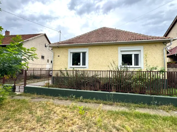 Eladó ingatlan, Heves 3 szoba 91 m² 39.5 M Ft