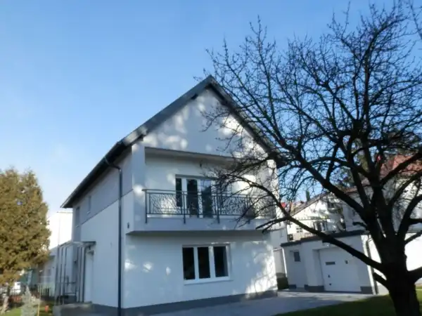 Eladó ingatlan, Hévíz 5 szoba 110 m² 141.3596 M Ft