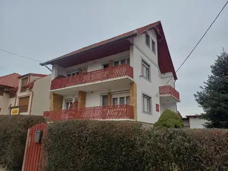eladó ingatlan, Hévíz