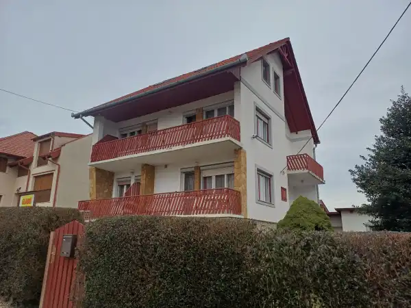 Eladó ingatlan, Hévíz 9 szoba 280 m² 97 M Ft
