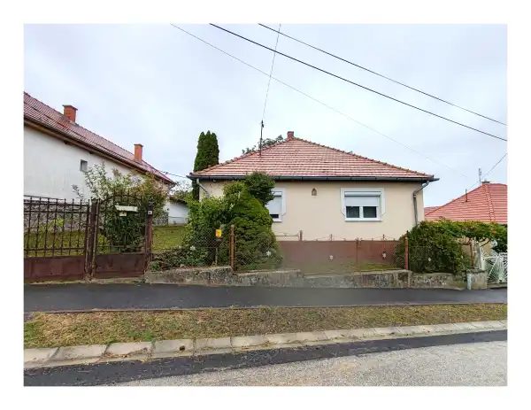 Eladó ingatlan, Hollókő 4 szoba 92 m² 45 M Ft