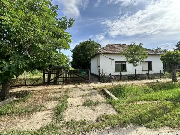 Eladó ingatlan, Hunya 2 szoba 82 m² 2.99 M Ft