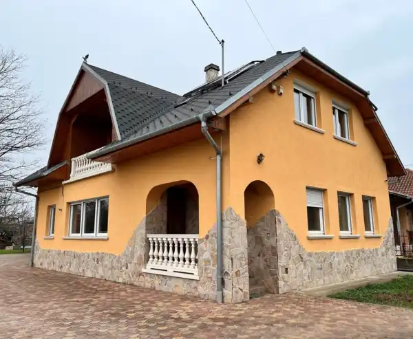 Eladó ingatlan, Inárcs 5 szoba 226 m² 114.9 M Ft