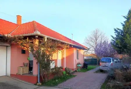 eladó ingatlan, Inárcs