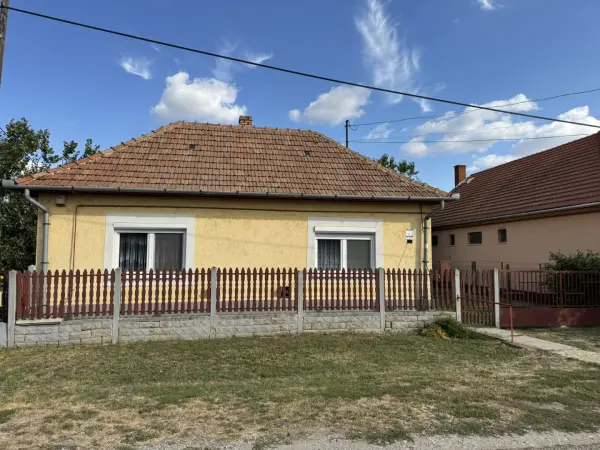 Eladó ingatlan, Jászapáti 2 szoba 63 m² 16.9 M Ft