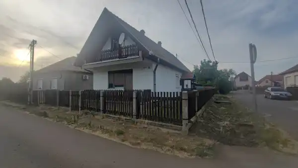 Eladó ingatlan, Jászárokszállás 3 szoba 118 m² 24.9 M Ft