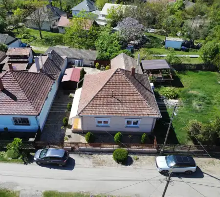 Eladó ingatlan, Jászkisér 3 szoba 101 m² 19.9 M Ft