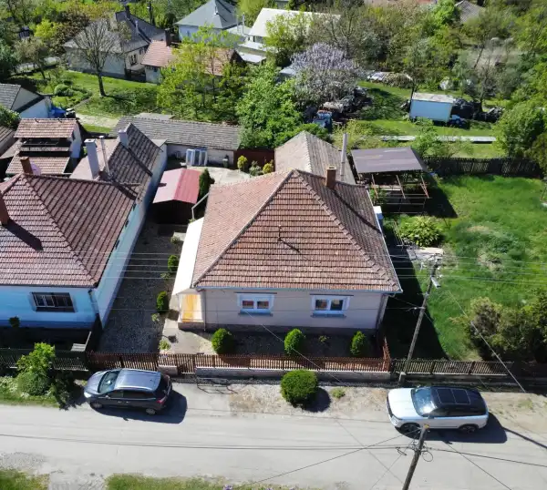 Eladó ingatlan, Jászkisér 3 szoba 101 m² 19.9 M Ft