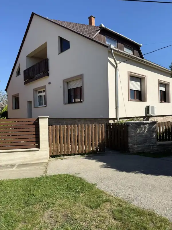 Eladó ingatlan, Kartal 5 szoba 180 m² 85 M Ft