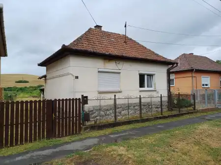 eladó ingatlan, Kazár