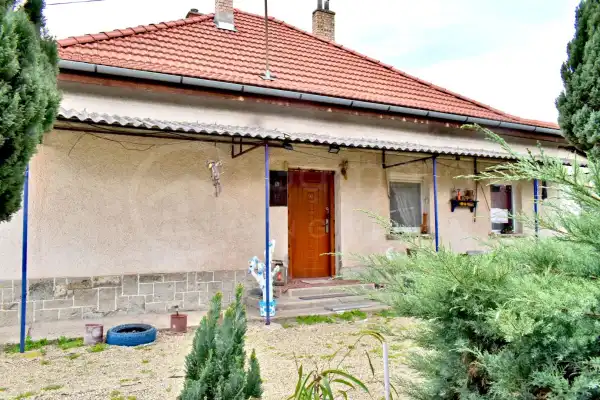 Eladó ingatlan, Kazincbarcika 4 szoba 105 m² 44.9 M Ft