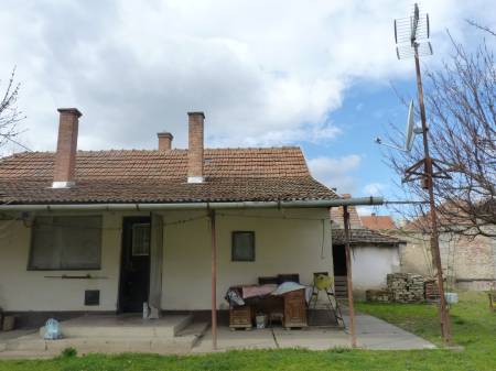 eladó ingatlan, Kecskemét