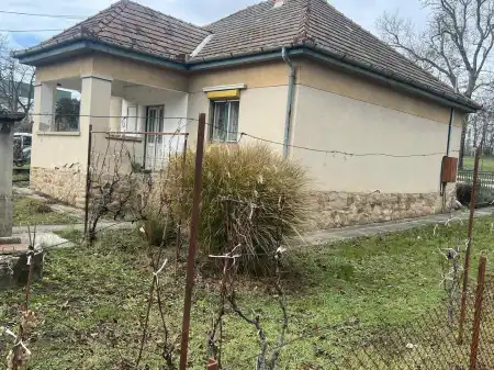 eladó ingatlan, Keszeg