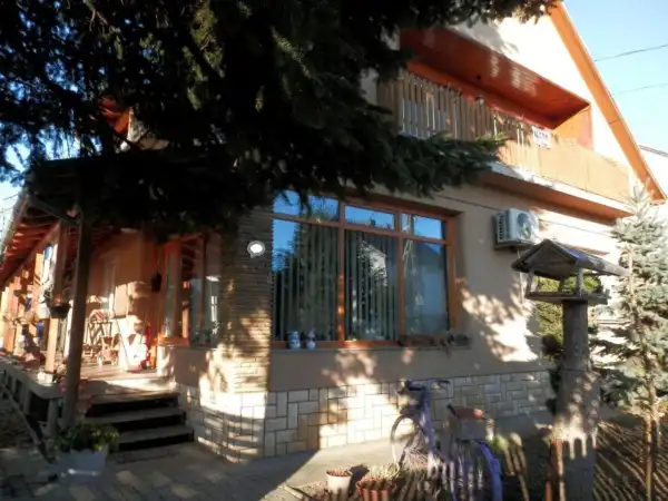 Eladó ingatlan, Keszthely 6 szoba 255 m² 220 M Ft