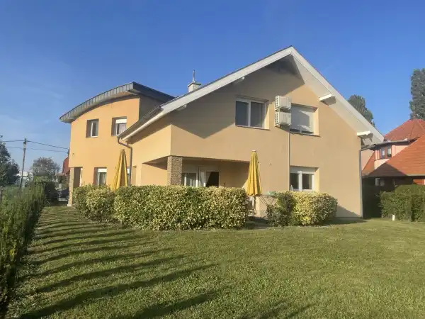 Eladó ingatlan, Keszthely 8 szoba 350 m² 350 M Ft