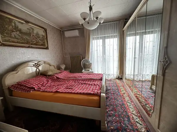 Eladó ingatlan, Keszthely 5+1 szoba 250 m² 127 M Ft