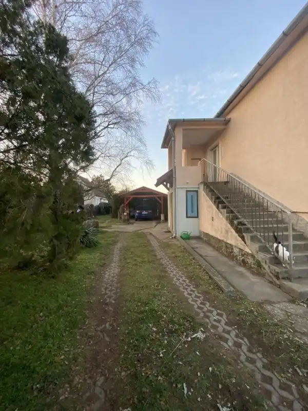 Eladó ingatlan, Kisapostag 4 szoba 120 m² 27 M Ft