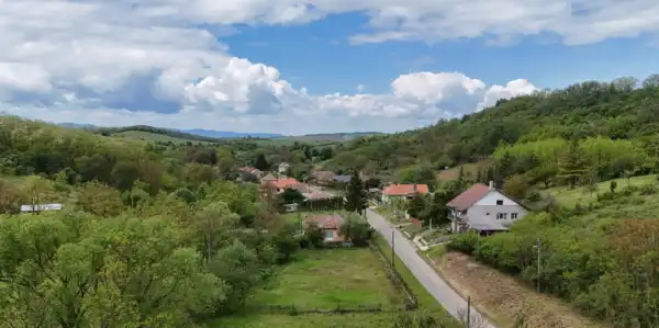 Eladó ingatlan, Kisecset 3 szoba 65 m² 15.9 M Ft