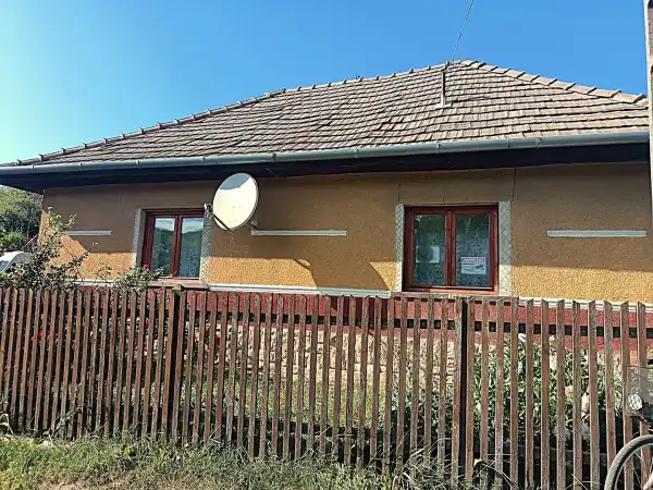 Eladó ingatlan, Kisecset 2 szoba 56 m² 12.9 M Ft
