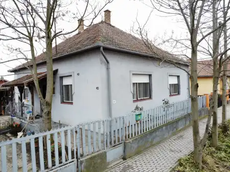 Eladó ingatlan, Kisköre 3 szoba 88 m² 22.9 M Ft