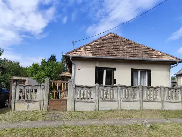 Eladó ingatlan, Kiskutas 3 szoba 89 m² 25 M Ft