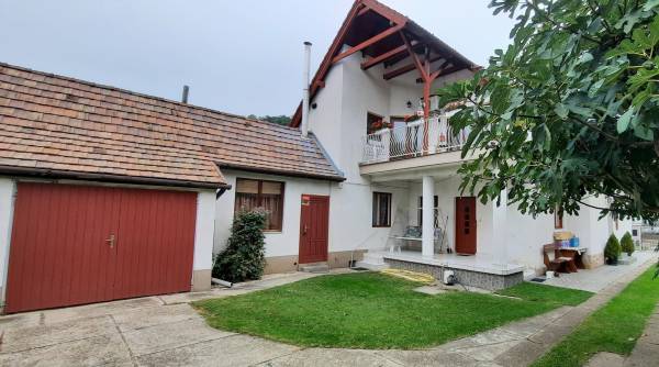 eladó ingatlan, Kismaros