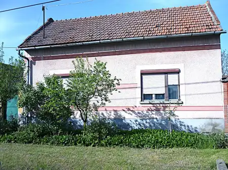 eladó ingatlan, Kistelek