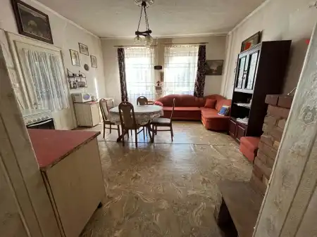 eladó ingatlan, Kiszombor