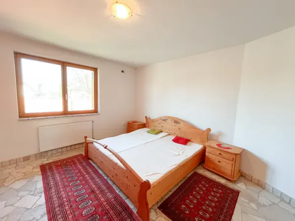 Eladó ingatlan, Komárom 5 szoba 280 m² 131.2 M Ft