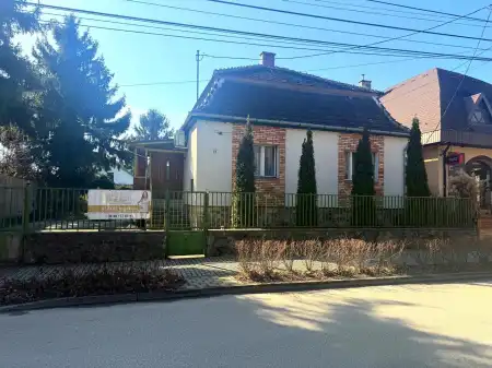 eladó ingatlan, Komárom