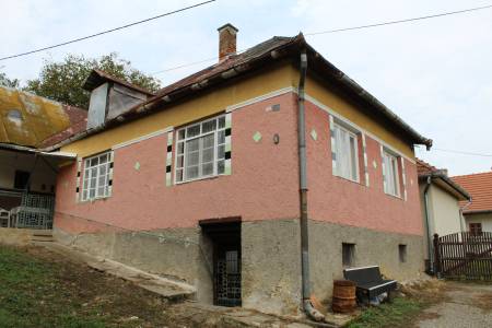 eladó ingatlan, Komlóska