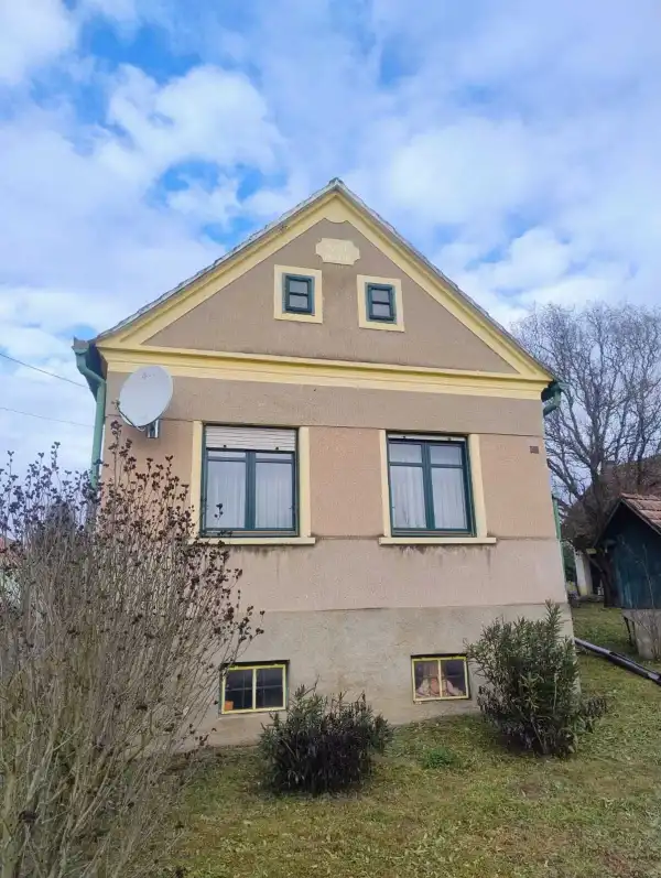 Eladó ingatlan, Kondorfa 2 szoba 75 m² 45 M Ft