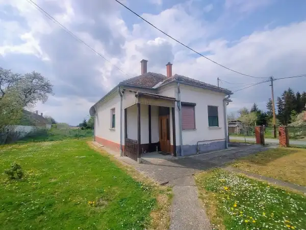 Eladó ingatlan, Kondorfa 2 szoba 70 m² 31.5 M Ft