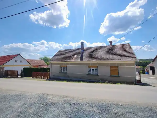 Eladó ingatlan, Kondorfa 2 szoba 95 m² 30 M Ft