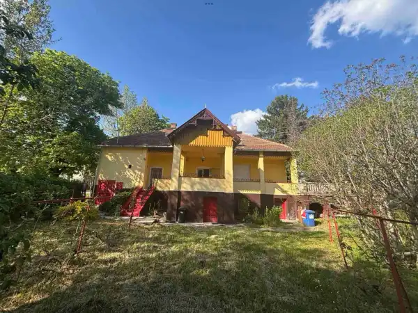 Eladó ingatlan, Kondoros 4 szoba 187 m² 29.9 M Ft