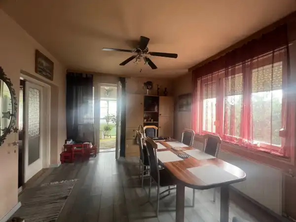 Eladó ingatlan, Környe 4 szoba 150 m² 75 M Ft