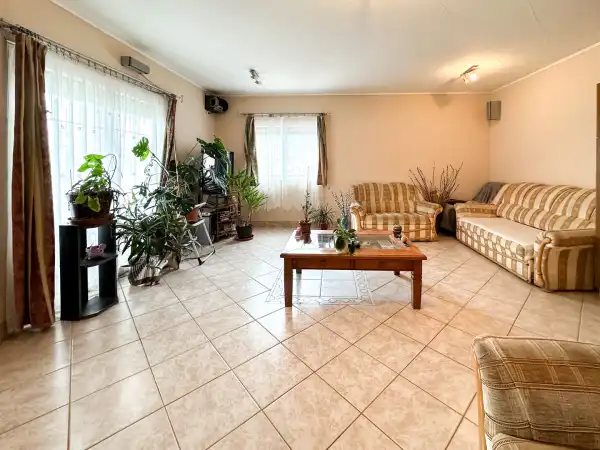 Eladó ingatlan, Kosd 4 szoba 88 m² 69.9 M Ft