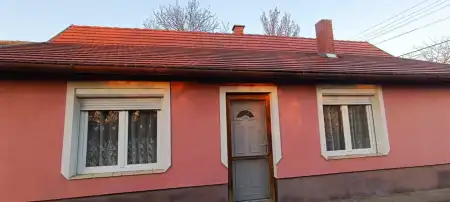 eladó ingatlan, Kunszentmiklós