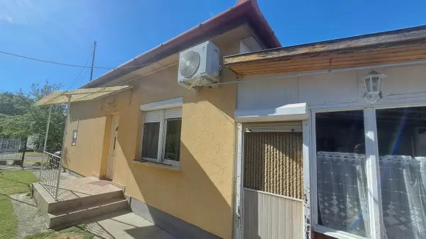 Eladó ingatlan, Lábatlan 3 szoba 88 m² 59.5 M Ft