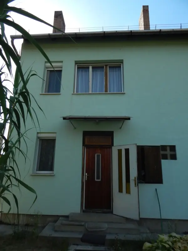 Eladó ingatlan, Lábatlan 3 szoba 94 m² 45 M Ft