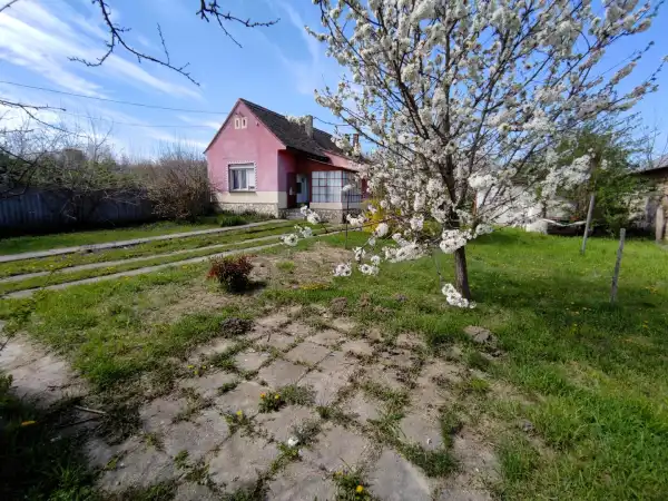 Eladó ingatlan, Lánycsók 4 szoba 108 m² 17 M Ft