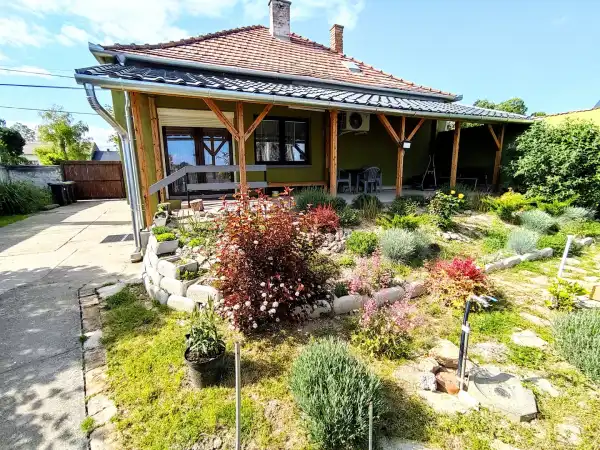 Eladó ingatlan, Lánycsók 2 szoba 67 m² 36 M Ft