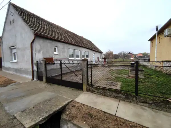 Eladó ingatlan, Lánycsók 3 szoba 93 m² 28.5 M Ft