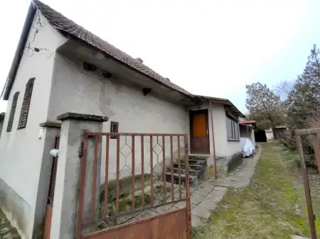 Eladó ingatlan, Lánycsók 3 szoba 85 m² 9 M Ft